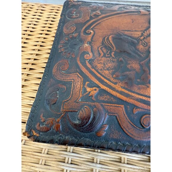 Vintage 60's Spanish Don Quixote Tooled Leather Cigarette Box - Picture 12 of 16